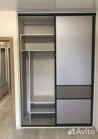 Шкаф в прихожую