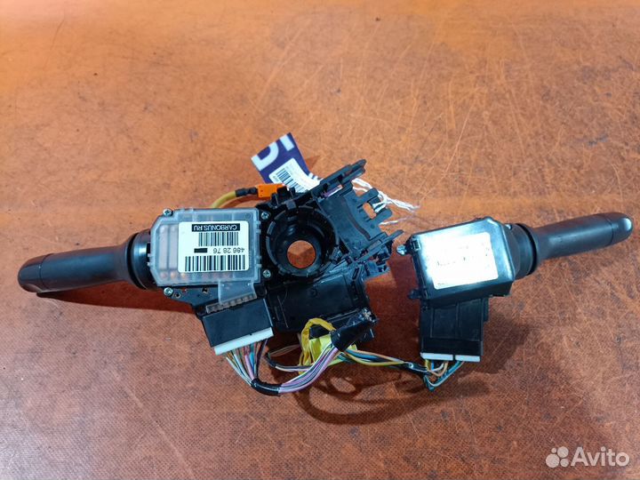 Блок подрулевых переключателей Toyota Vitz SCP90