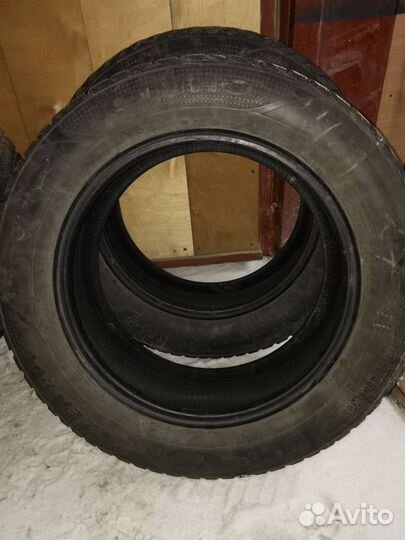 Kumho I'Zen RV Stud KC16 225/60 R17 103T