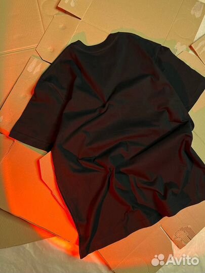 Футболка CDG