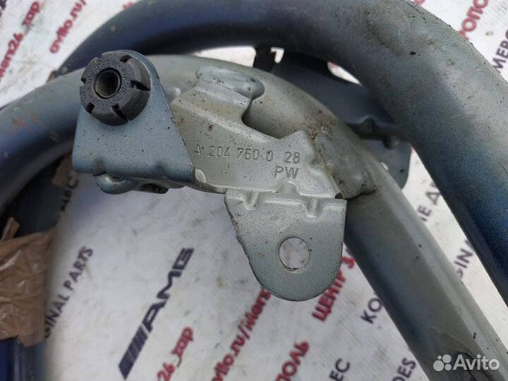 Петля багажника w204 Mercedes