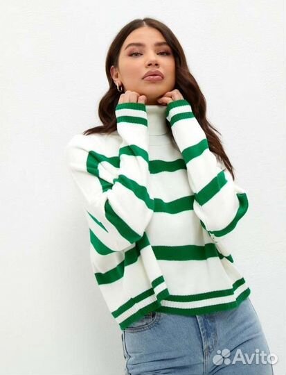 Свитер женский