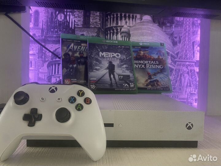 Xbox One s 1tb + игры