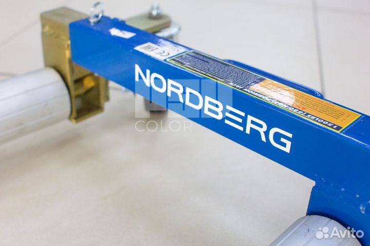 Домкрат подкатной для перемещения авто, г/п 680 кг