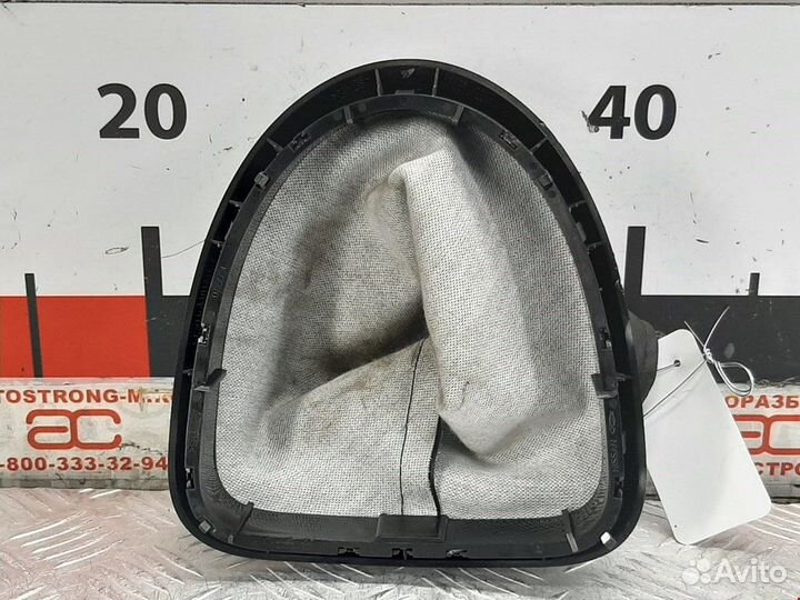 Кулиса Nissan Qashqai 2008