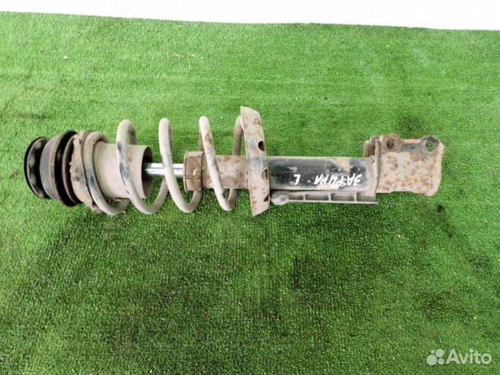 Стойка подвески передняя левая Opel Zafira A 2.2