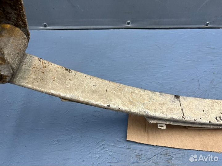 Рессора задняя Dodge Voyager 3/Caravan 3 2.4 EDZ