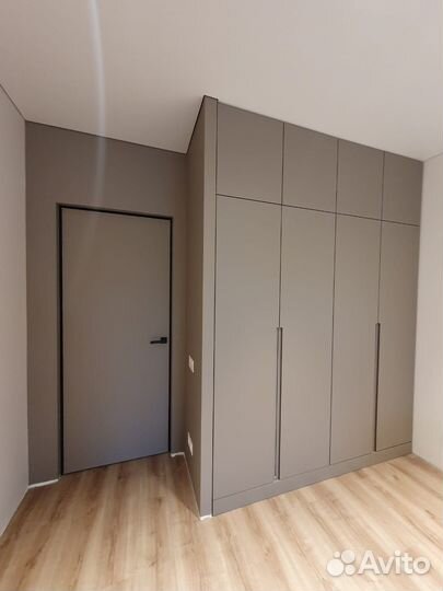 Шкаф в детскую