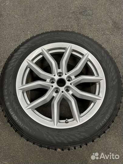 Колеса 19 зимние шипованные BMW Hakkapeliitta 9