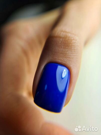 Маникюр с покрытием гель-лаком