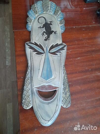 Панно из дерева