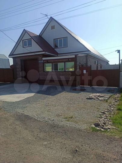 Коттедж 270 м² на участке 9,5 сот.