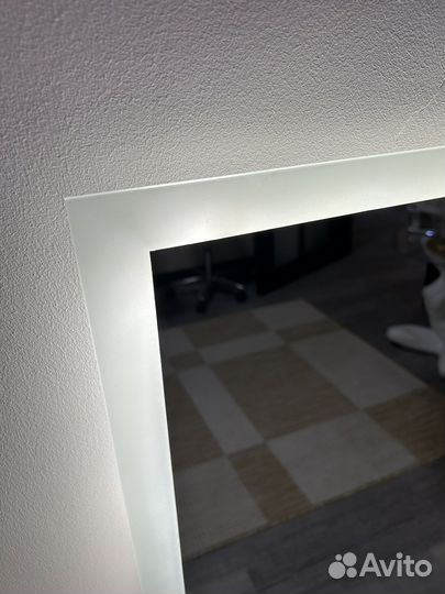 Зеркало с led подсветкой