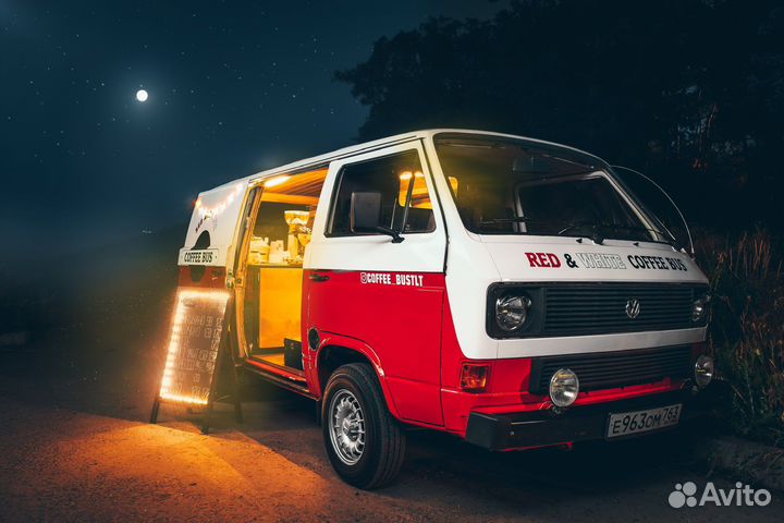 Кофейня на колесах (мобильная кофейня)