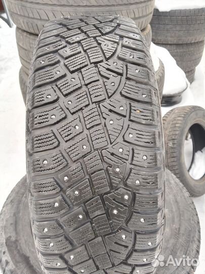 Continental IceContact 2 SUV 215/65 R16