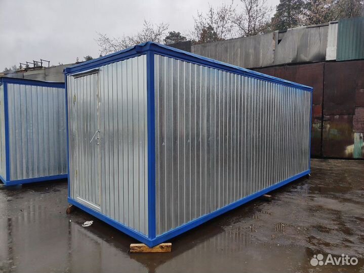 Вагончик с надежной крышей