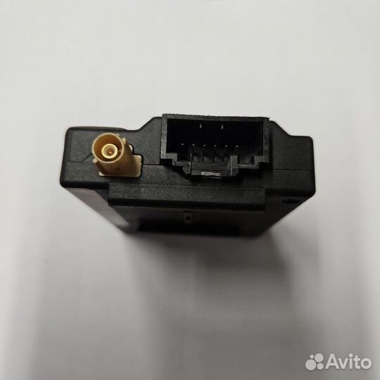 Блок электронный Volkswagen Transporter T5