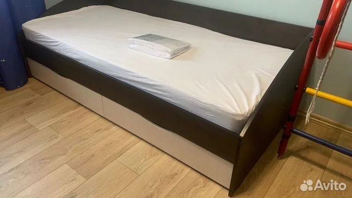 Кровать Мелисса с выдвижными ящиками