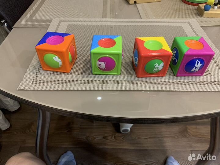 Детские развивающие игрушки