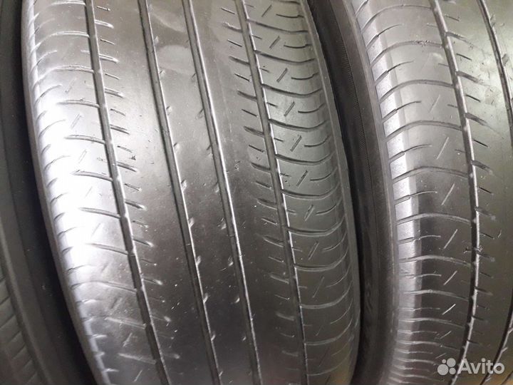 Yokohama dB Decibel E70 215/60 R16