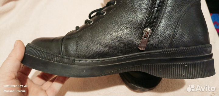 Ботинки женские