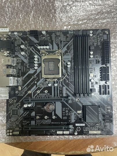 Материнская плата