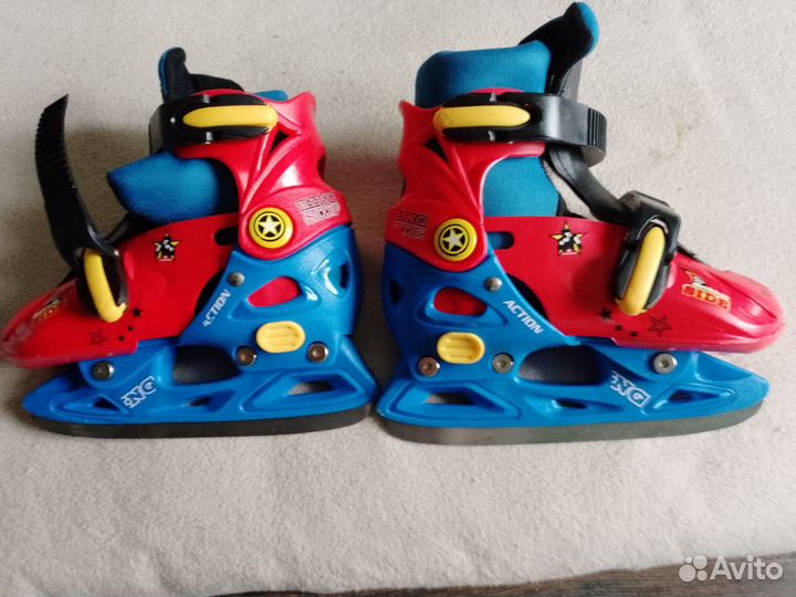 Раздвижные ледовые коньки 