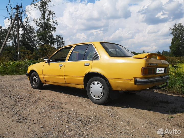 Opel Rekord 2.0 AT, 1978, 551 433 км