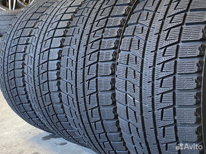 Bridgestone Blizzak Revo2 245/45 R19 98Q