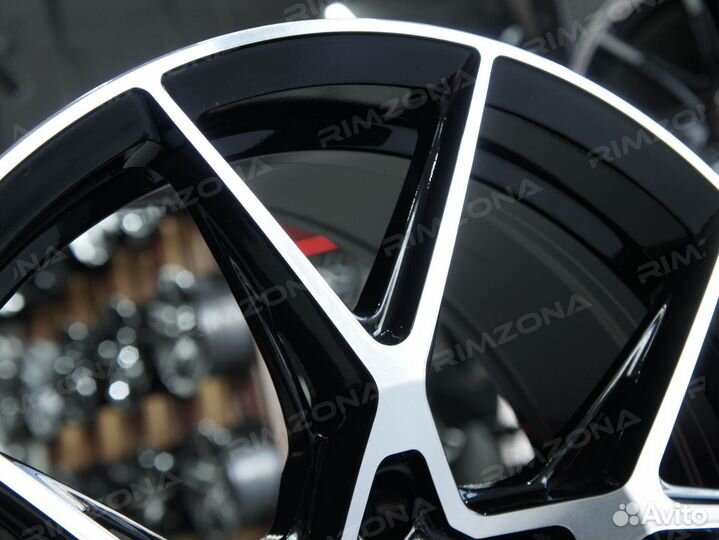 Литые диски Sakura R18 для Volkswagen. Рассрочка