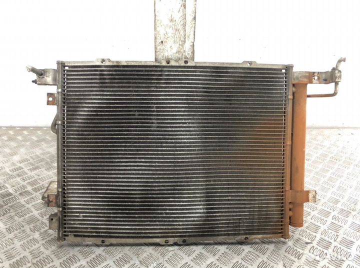 Радиатор кондиционера Kia Sorento 2.5 crdi 2004