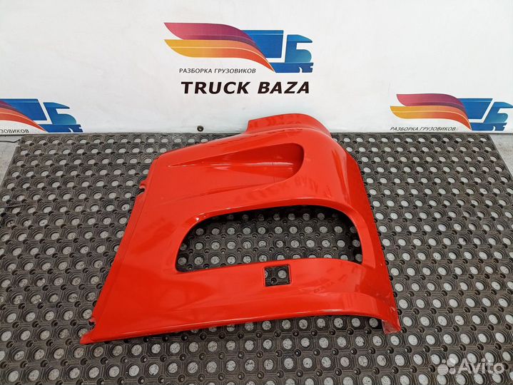 Облицовка фары левой Daf XF105