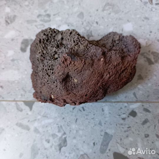 Лава вулканическая для аквариума