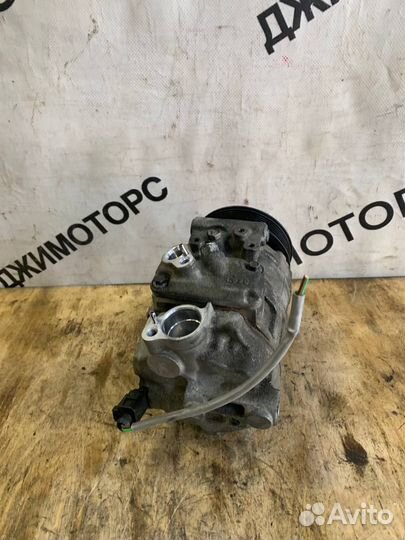 Компрессор кондиционера VAG Golf Tiguan Passat CAX