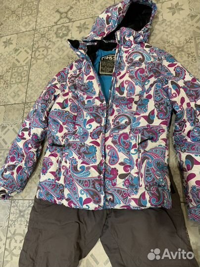 Горнолыжный костюм женский 44 размер