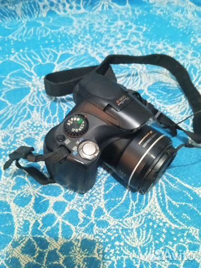 Цифровой фотоаппарат Canon SX 30 IS