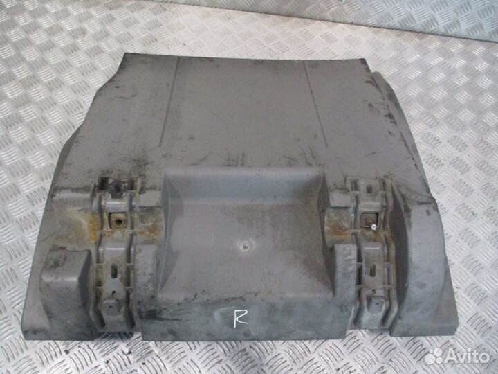 Крыло заднее передняя часть Mercedes-Benz A9305200