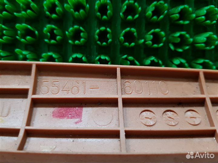 Накладка на торпедо Lexus GX470