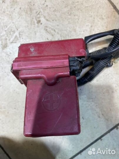 Клемма аккумулятора Mitsubishi Lancer