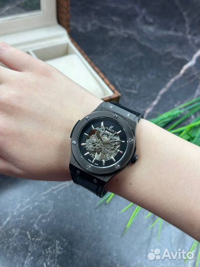 Часы Hublot механические с автоподзаводом