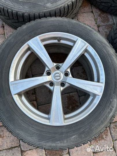 Диски volvo XC90 R18 с зимней резиной