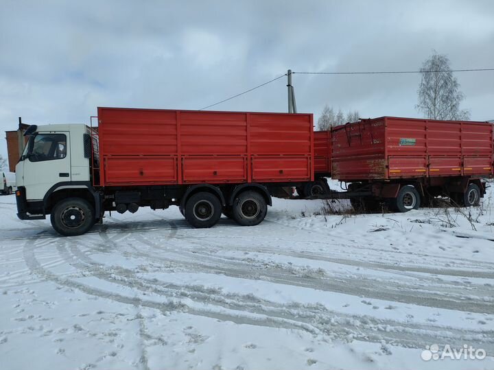 Зерновоз 30 м³ Volvo F12, 2004
