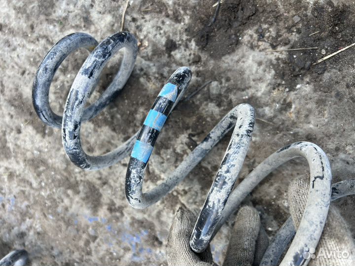 Пружина задняя Citroen C4 B7