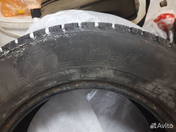 Viatti Brina 215/70 R16