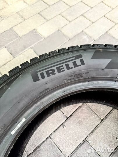 Pirelli Ice Zero 255/55 R19