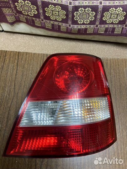 Фонарь задний правый Kia Sorento 1 BL дорест 02-06