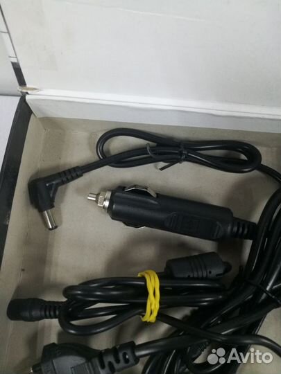 АВТОМОБИЛЬНОЕ универсальное зарядное устройство