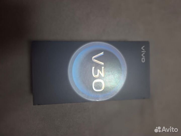 vivo V30, 12/512 ГБ