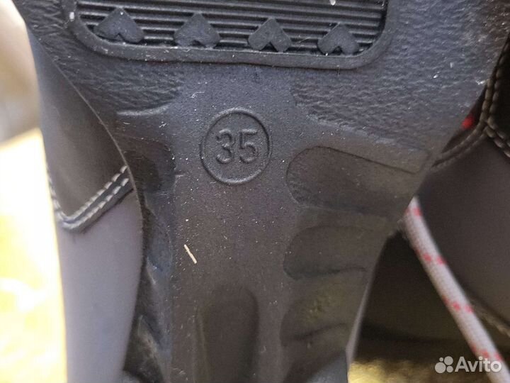 Лыжные ботинки tisa