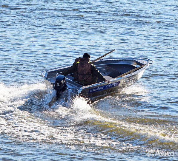 Алюминиевая моторная лодка Wyatboat 390Р новая